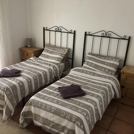 Puerto De Mazarron Large House With Roof Terrace & Sea Views-5 Guests Have 3 Bedrooms & 1 To 4 Guests Have 2 Bedrooms Eksteriør billede