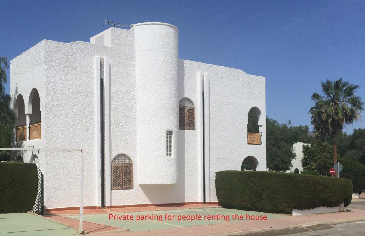 Puerto De Mazarron Large House With Roof Terrace & Sea Views-5 Guests Have 3 Bedrooms & 1 To 4 Guests Have 2 Bedrooms Eksteriør billede